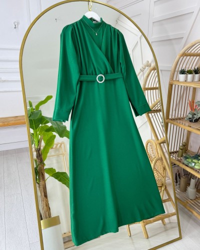 Larissa Elbise yeşil