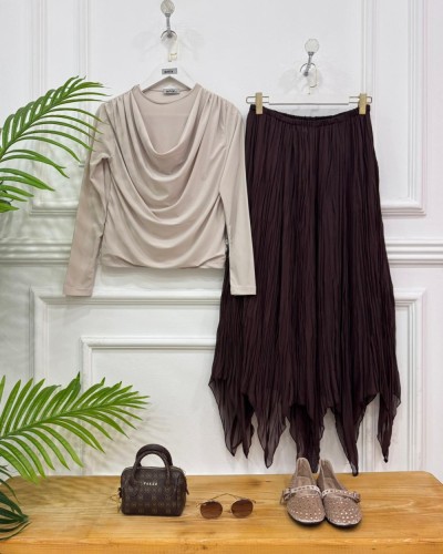 İrem İkili kombin kahve etek bej bluz