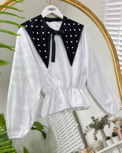 İliya pinterest yaka siyah