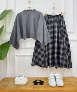 plaid füme kazak,siyah etek 